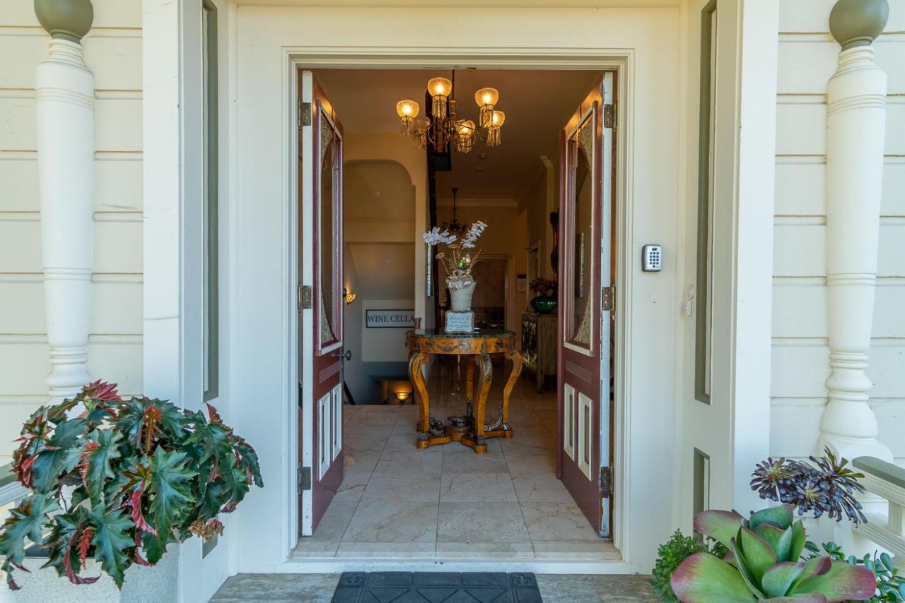 Chateau Coralini Hotel Salinas